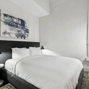 Ther Gregory Suite 101 ADA