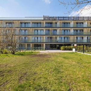 Klimatyzowane Apartamenty Art Lake w Mielnie z Parkingiem i Basenem by Noclegi Renters