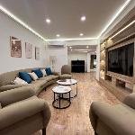 Giza Zoo View Duplex 3BR Family Retreat