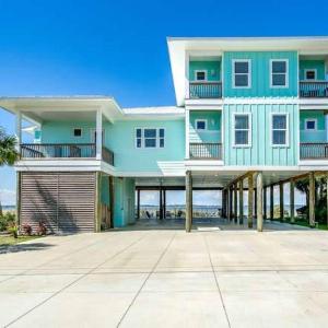 Baywatch Beach House