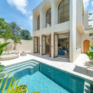 Bonita Bingin - Gorgeous 2BR Arch-Style Villa in Prime Bingin