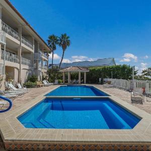 La Plage - Gulf Views! Heated Pool & Spa! Elevator by Anna Maria Life Vacation Rentals