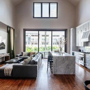 Expansive 7 Bedroom Home Heated Pool & Spa