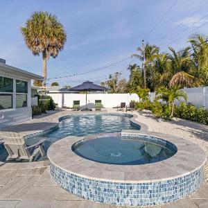 Hart of the Gulf - Dog Friendly by Anna Maria Life Vacation Rentals