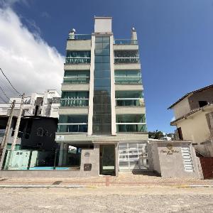 Costa Di Palme 301 - Apartamento na Praia de Palmas excelente localização perto do mar e do comércio local.