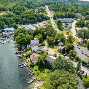Symphony Landing Bungalow Vacation at the Lake