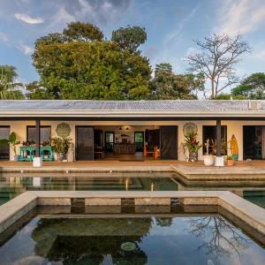 Villa Mangostán - Luxury Ocean-View Villa & Pool