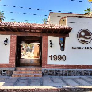 Sandy Shores Cabaña 1