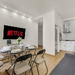 Canal Saint-Martin Spacious 2BR with NetFlix