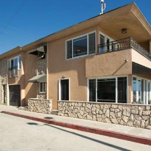 Beachfront 2Bdr Studio Close to Newport Pier- home