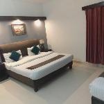 Royal Hotel And Beauty Salon