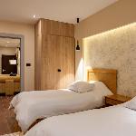 B Suites Boutique Hotel 