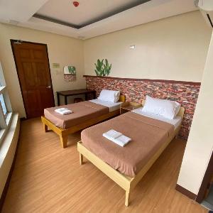 One Ventures Place - Budget Hotel & Dorm in Manila