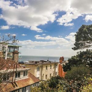 Clifftop House