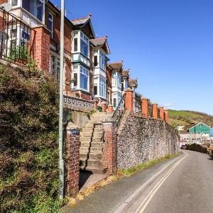 43 Sandquay Road