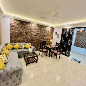 LuxuriousNoise-free 1BHKTapovanNear LaxmanJhula
