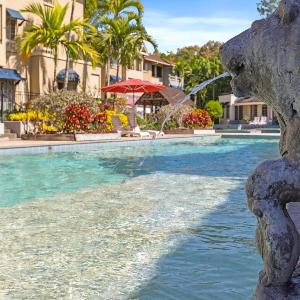 Tropical Resort Escape Cairns