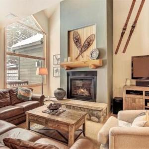 TP33 - Tall Pines Superchair Townhome