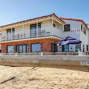Ultimate Bayfront Experience- Rare Double Lot! 608 home