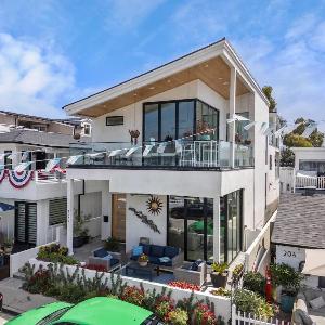Balboa Island Luxe home
