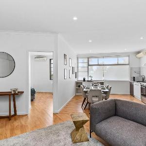 Bright 3BR Home Near Perth CBD Airport Stadium