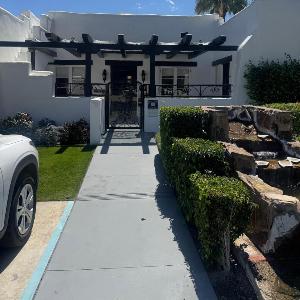 Gloria Palm Springs