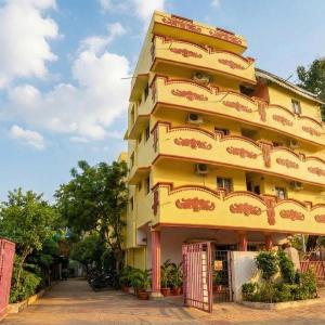 SkoLive - Sri Kailash Mens Hostel