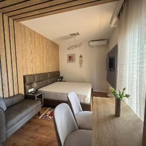Sarande- Elsa's Apartment