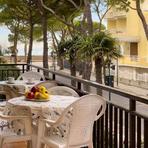 Lignano apartment 80 mt from sea