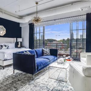 Sapphire Studio by Atlanta Luxury Rentals