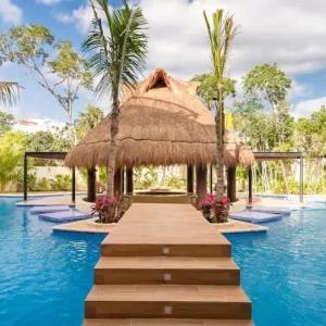 Tulum Penthouse 3BR ONLY 1 MILE FROM BEACH
