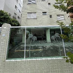 Comfortable Apartment 350 meters from the Beach in Guarujá