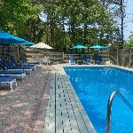 Shinnecock Retreat Heated Pool & Hot Tub Southampton