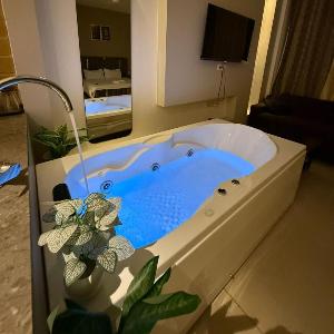 Jacuzzi room gurgaon