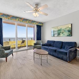Saltwater Luxe at Ocean Walk