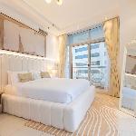 SkyView Signature 2BR - Ain Eye Marina & Palm view