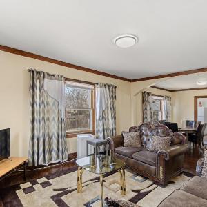 College Area 3BR