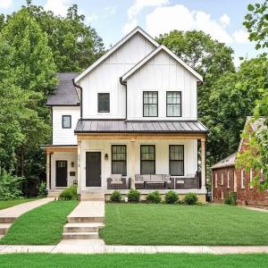 Luxe Indy Home - Walk to Dining - Game Room - Family