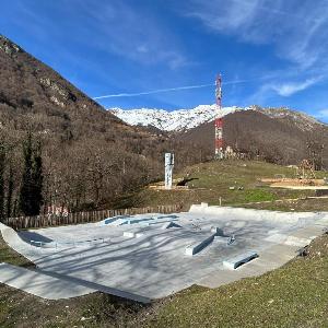 L'Izard Piscine Jacuzzi Parking