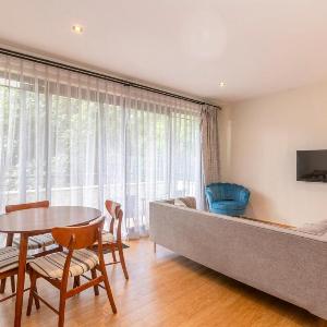 Green and Spacious 1 bed in Rhapta Road