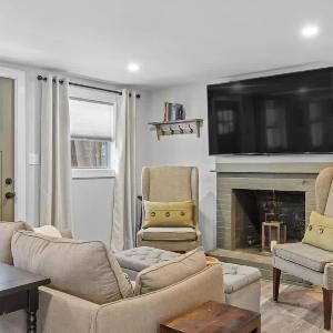Breakwater Cottage 1 Bed 1 Ba Private Pond Deck