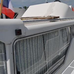 Bateau à quai avec kitchenette - 4 pers. - API-1-46-29