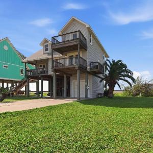 Serene Coastal Escape with Gulf Views home