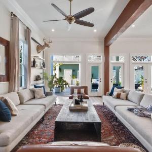 Gorgeous Upscale Home with Pool Garden District