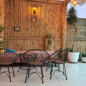 Madhuvana - मधुवन - Cozy Bamboo House on Terrace