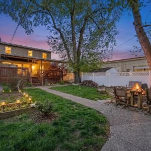 Louisville Retreat with Firepit - Fenced Yard - Grill - Family Friendly