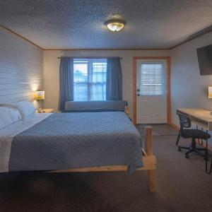 Rustic Inn
