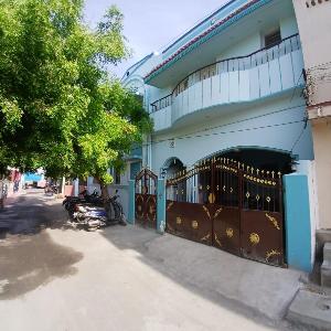 Yavarum Kelir - 3 Bedroom Family Stay Villa