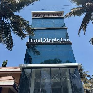 Hotel Maple Inn