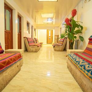 Hostal Terra Sal - Bed Breakfast Garage & Salar de Uyuni Tours
